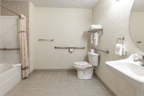 Standard Double Queen Accessible